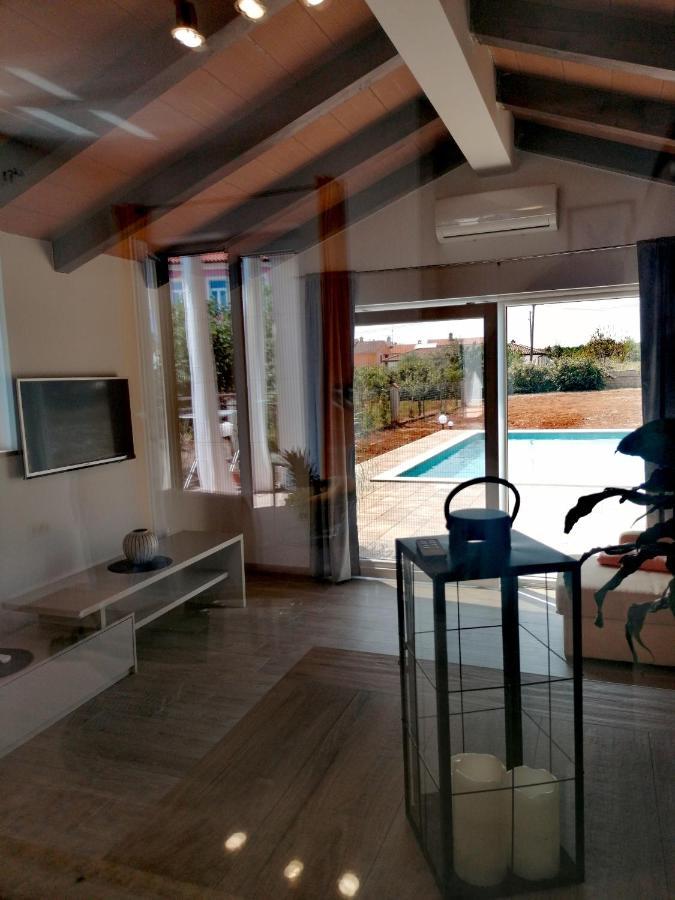 Cozy House With Pool Near Rovinj Διαμέρισμα Kanfanar Εξωτερικό φωτογραφία