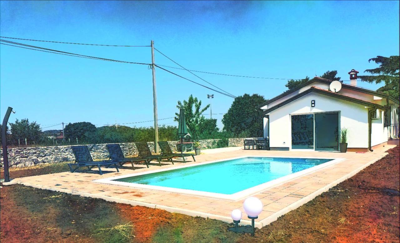 Cozy House With Pool Near Rovinj Διαμέρισμα Kanfanar Εξωτερικό φωτογραφία